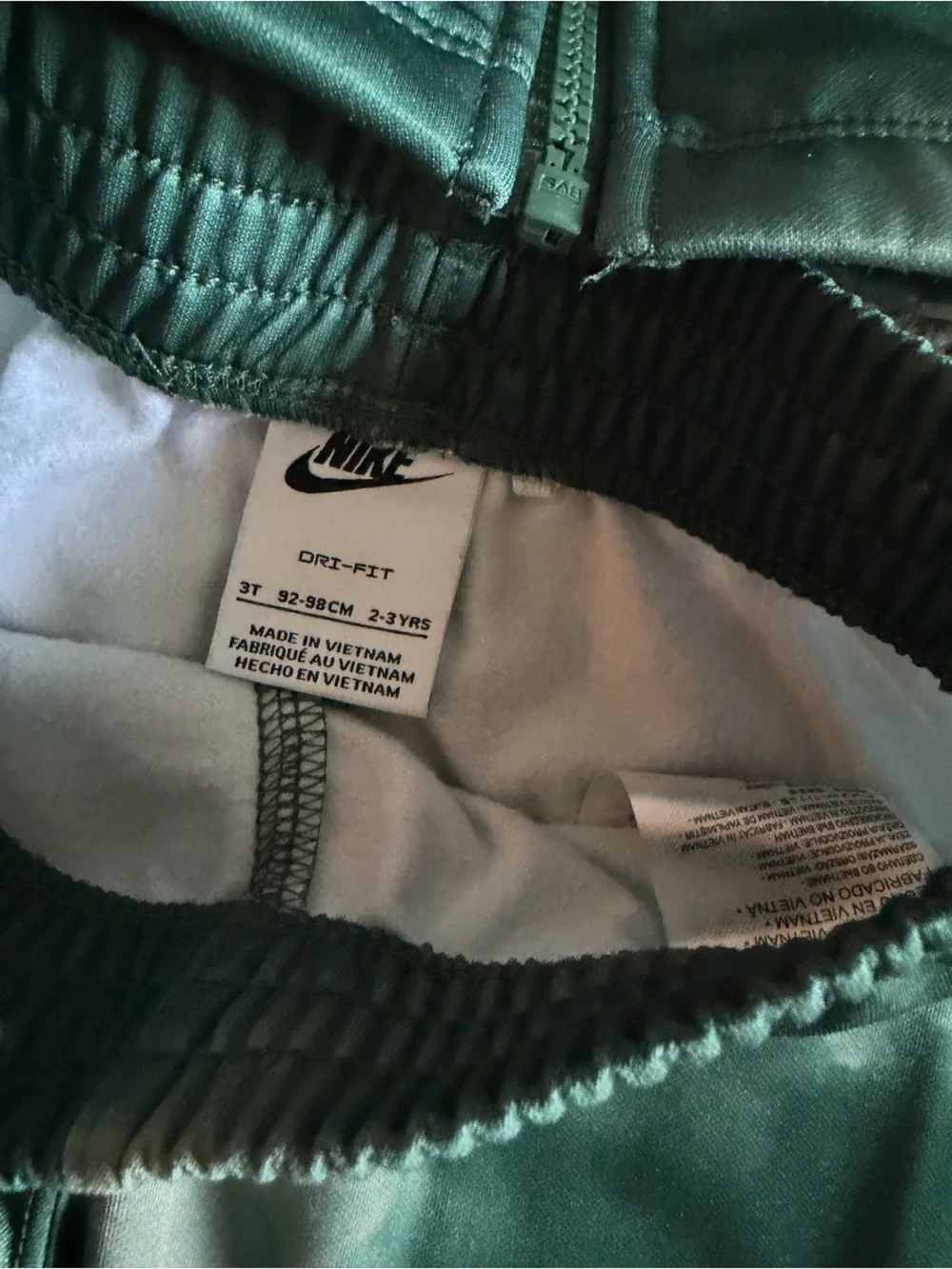 Nike green tie